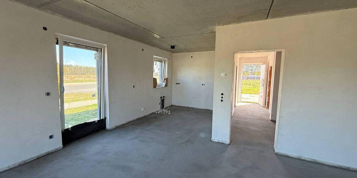 Doppelhaushälfte Ludwigsfelde - 5 Zimmer, 144 m&sup2;, 2.479&euro; | Angebot:26326881