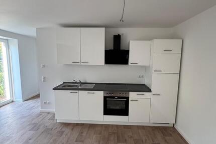 Neue Erdgeschosswohnung mit EBK und Terrasse zimmer