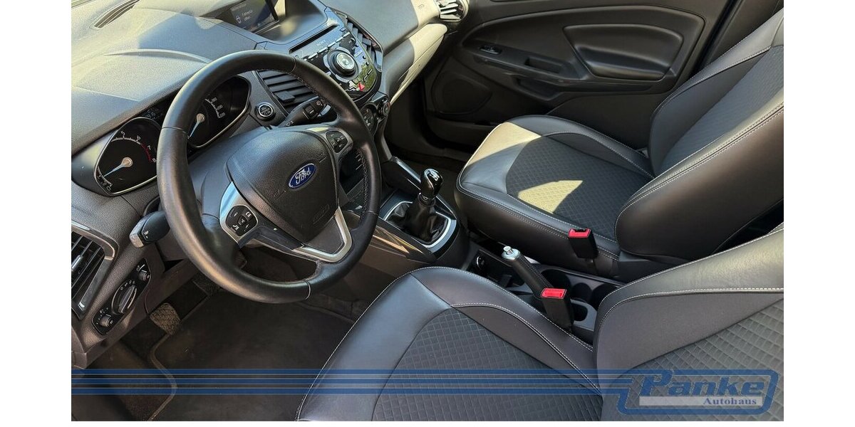Ford EcoSport Titanium*AHK*R-Cam*Navi*SHZ*Tempo*USB 50.915 km 8.780 &euro; Berlin 13187