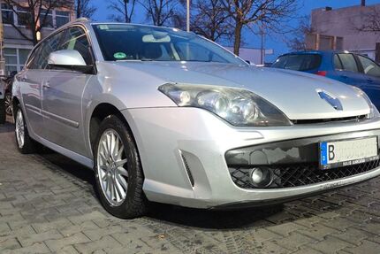 Renault Laguna 174.554 km 4.499 € Berlin 13581