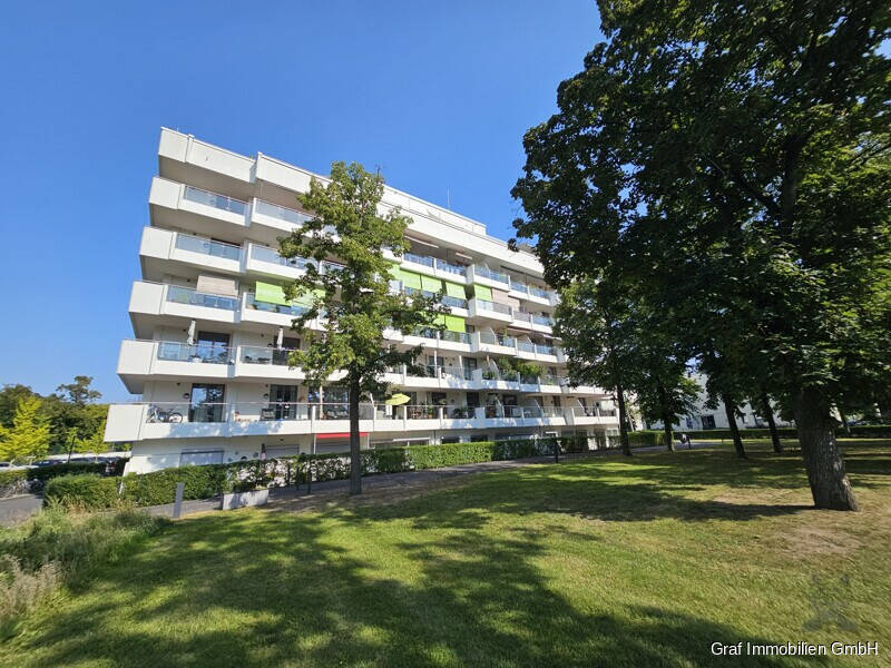 150m² 3 Zimmer Wohnung Terrasse 50m² Einbauküche Parkett Stellplatz Gated Community VB Alleinauftrag
