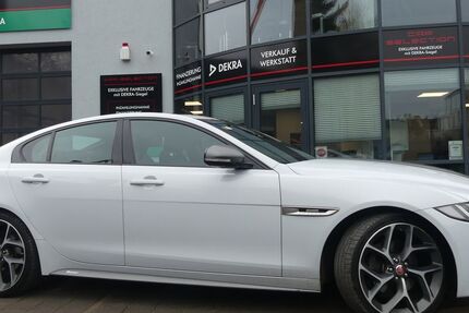 Jaguar XE 110.234 km 17.400 € Berlin 13156