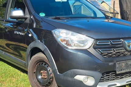 Dacia Lodgy 109.000 km 9.999 &euro; Potsdam 14476