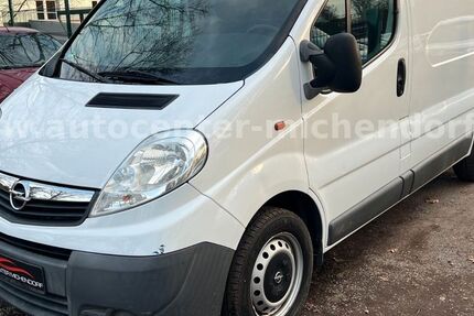 Opel Vivaro 100.000 km 7.999 € Michendorf 14552