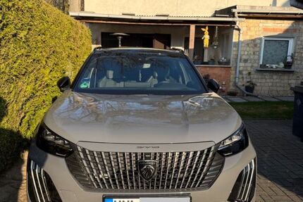 Peugeot 2008 9.995 km 22.250 &euro; Nauen 14641