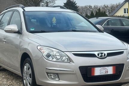 Hyundai i30 185.000 km 4.299 &euro; Trebbin 14959