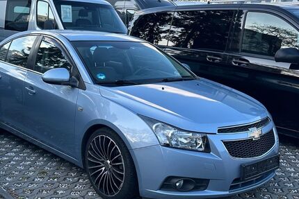 Chevrolet Cruze 120.000 km 4.890 &euro; Berlin-Rudow 12357