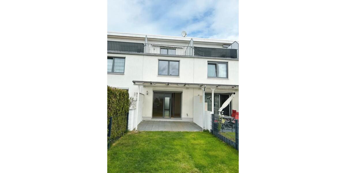 Reihenhaus Berlin Mitte - 4 Zimmer, 120 m&sup2;, 2.300&euro; | Angebot:26225841