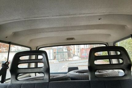 Volvo 240 204.000 km 4.600 € Berlin 10179