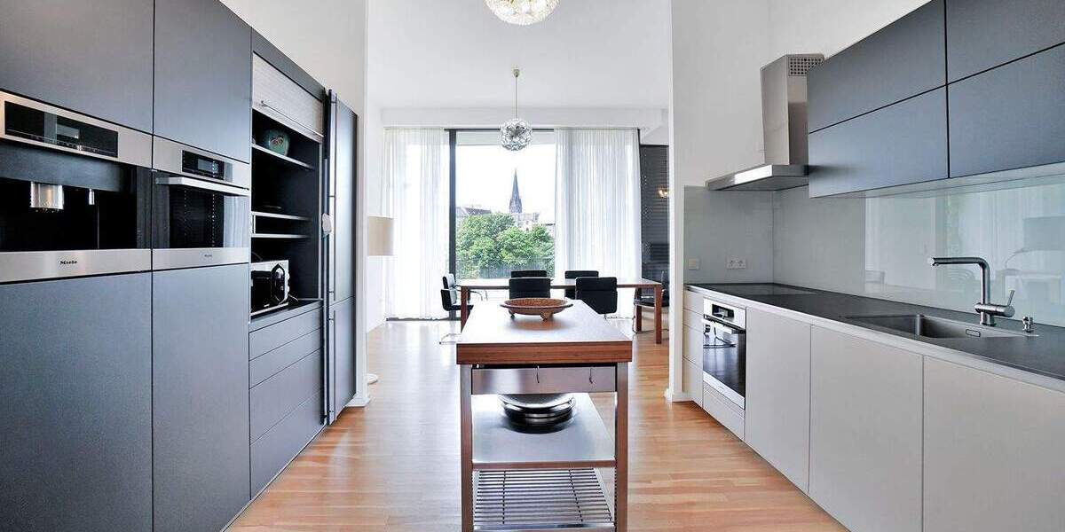 Etagenwohnung Berlin Kreuzberg - 5 Zimmer, 202 m&sup2;, 4.000&euro; | Angebot:25709721