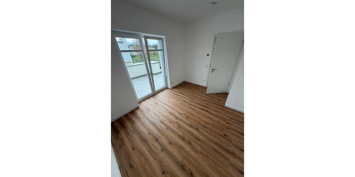 Etagenwohnung Potsdam - 3 Zimmer, 65 m&sup2;, 1.550&euro; | Angebot:26301776