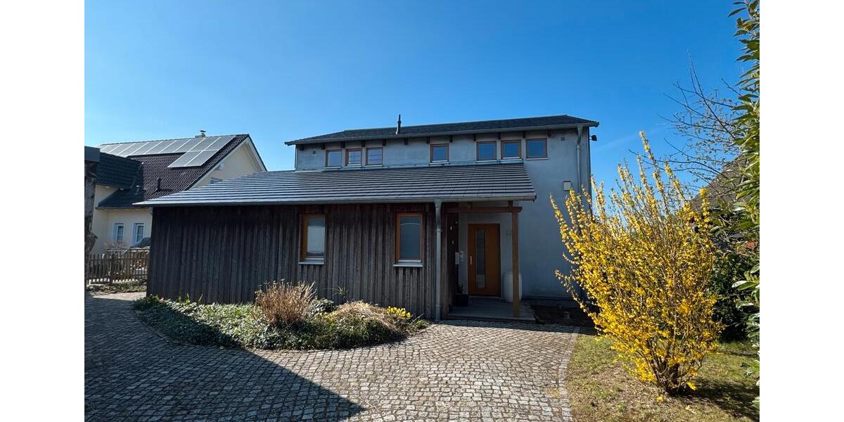 Einfamilienhaus Kleinmachnow - 9 Zimmer, 161 m&sup2;, 2.850&euro; | Angebot:26310666
