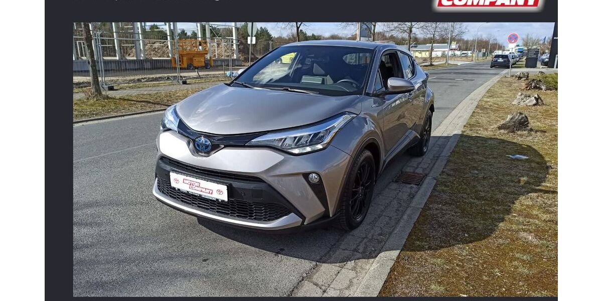 Toyota C-HR 44.181 km 22.490 &euro; Berlin 13403