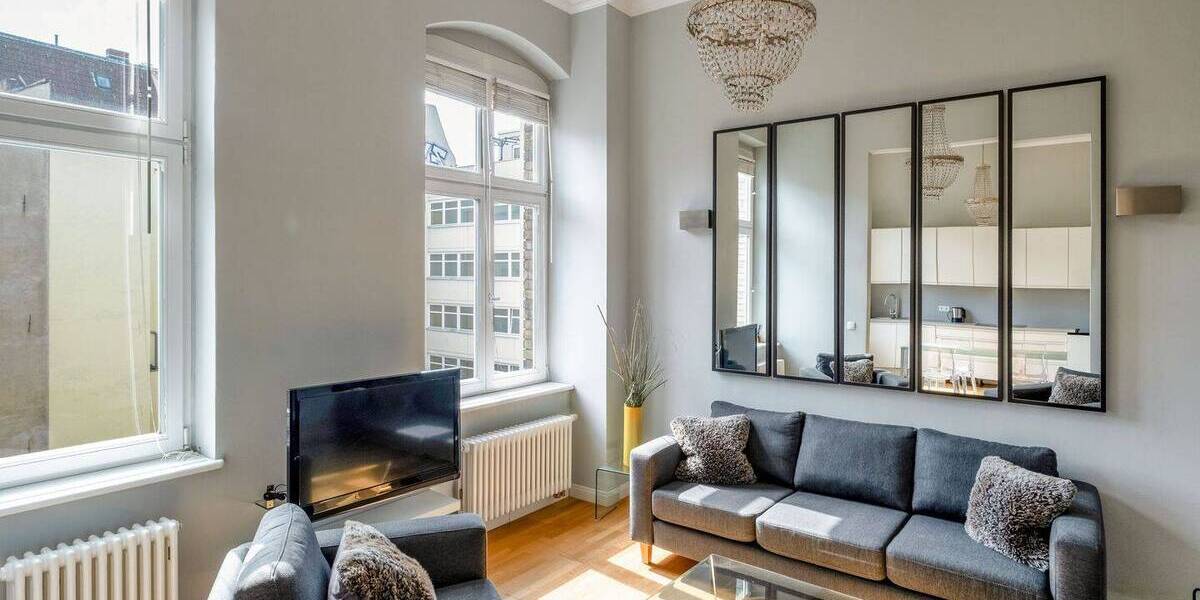 Etagenwohnung Berlin Kreuzberg - 3 Zimmer, 100 m&sup2;, 2.300&euro; | Angebot:26381513