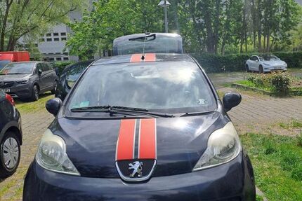 Peugeot 107 84.305 km 2.500 &euro; Berlin 10249