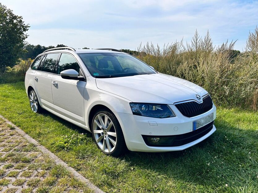 Skoda Octavia 136.000 km 13.200 € Potsdam 14473