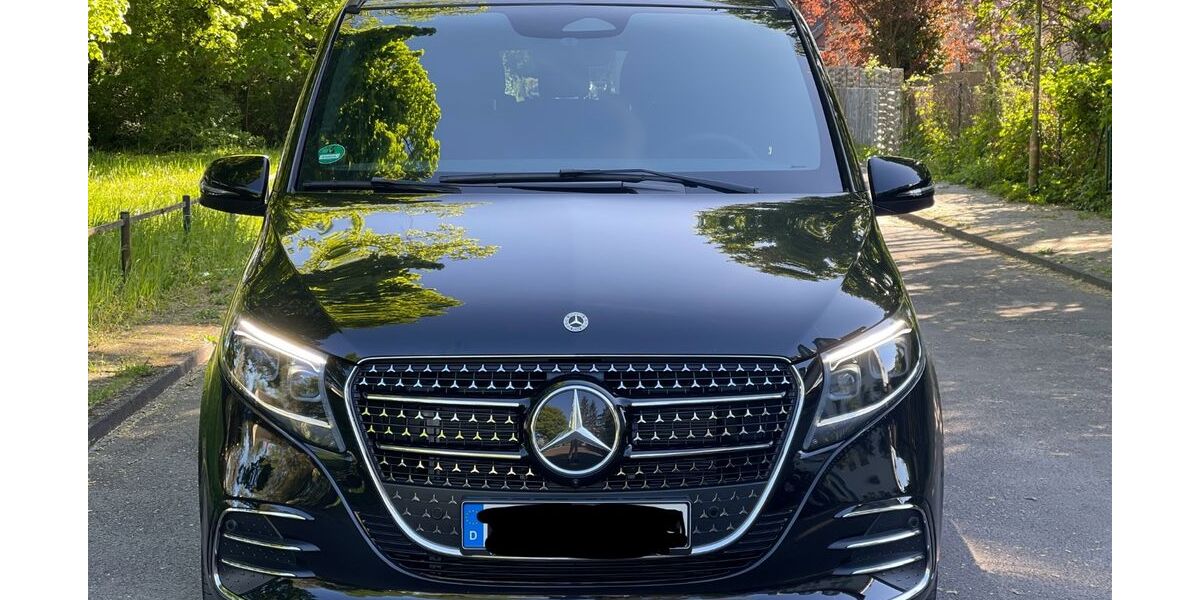 Mercedes-Benz V 300 13.755 km 91.900 &euro; Berlin 12351