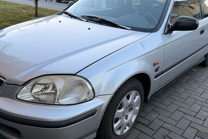 Honda Civic 283.000 km 1.990 &euro; Schoenwalde-Glien 14621