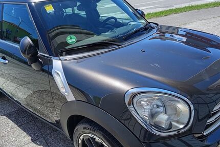 Mini Countryman D (Cooper) 110.000 km 9.500 &euro; Berlin 13357