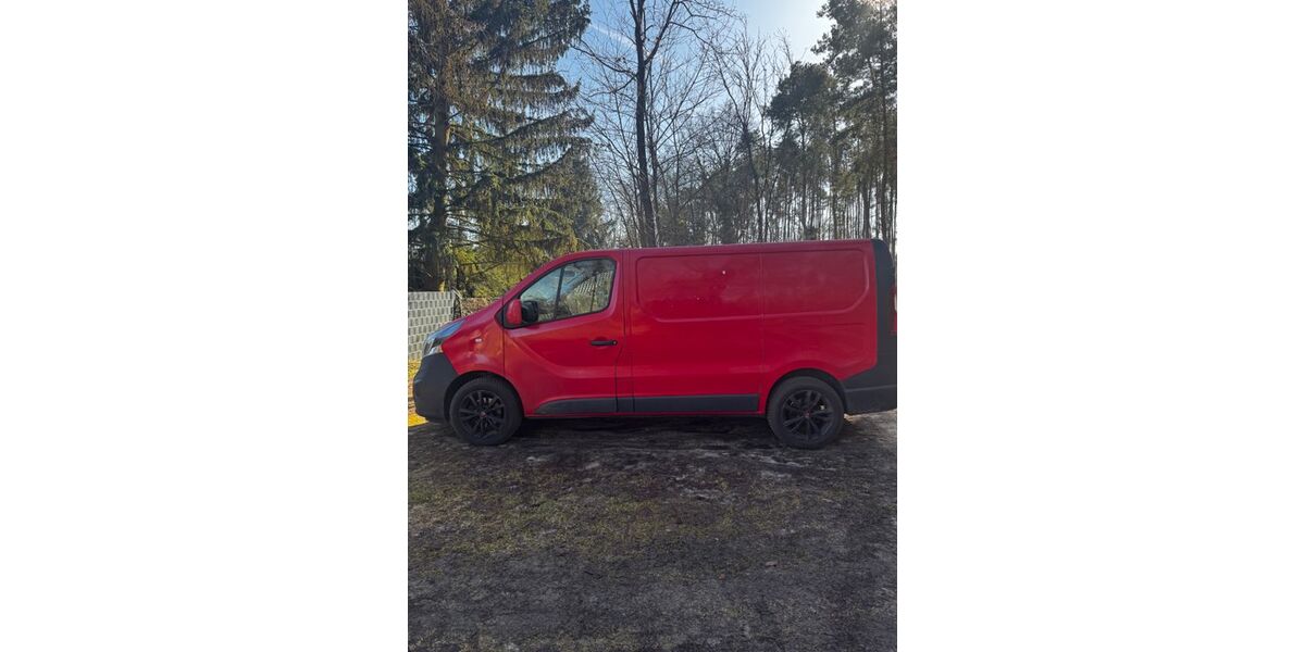 Opel Vivaro 214.773 km 7.100 &euro; Trebbin 14959