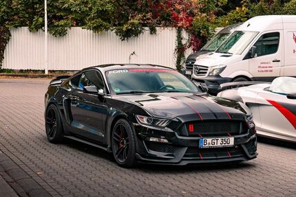 Ford Mustang 95.000 km 37.500 &euro; Berlin 13088