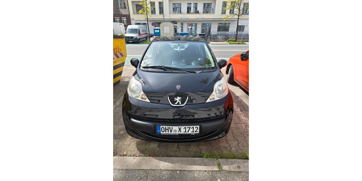 Peugeot 107 191.000 km 3.250 &euro; Berlin (Charlottenburg) 10587