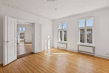 Wohnung zum Mieten in Berlin 4.580 € 188.35 m² 4 zimmer