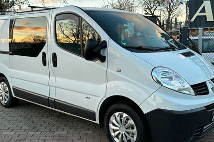 Renault Trafic 98.236 km 12.990 € BERLIN 13127