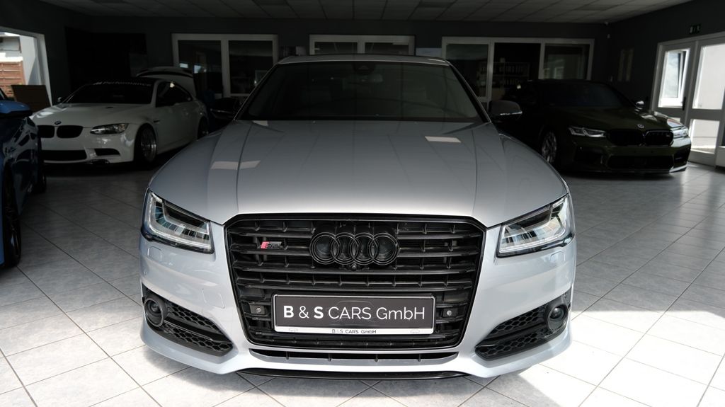 Audi S8 160.900 km 30.900 &euro; Nauen 14641