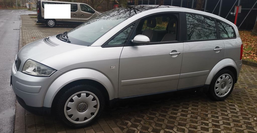 Audi A2 140.000 km 2.999 € Berlin 13403