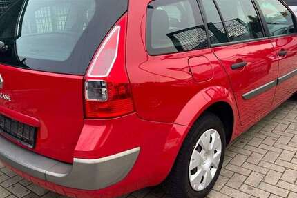 Renault Megane 174.000 km 2.990 € Berlin 13086