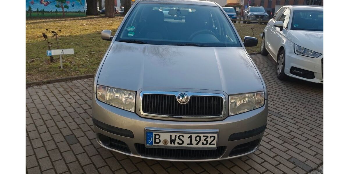 Skoda Fabia 167.000 km 2.200 &euro; Berlin 12557