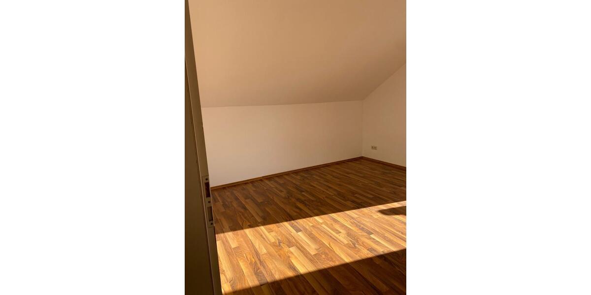 Dachgeschoßwohnung Dallgow-Döberitz Döberitz - 2 Zimmer, 53 m&sup2;, 675&euro; | Angebot:26280186