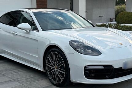 Porsche Panamera 110.000 km 52.900 &euro; Berlin 10623