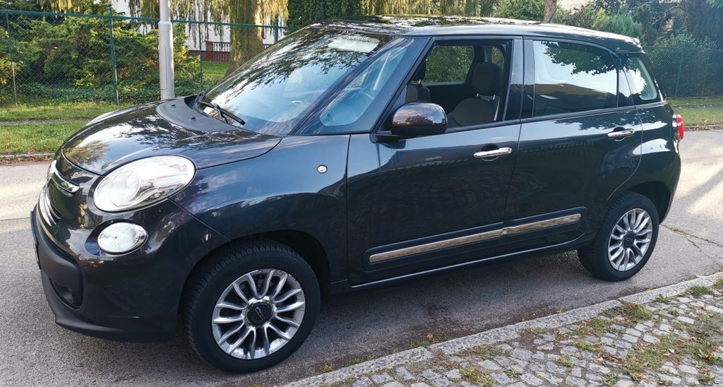 Fiat 500L 150.000 km 3.999 € Berlin 13403