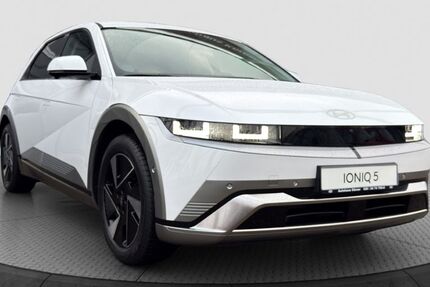 Hyundai IONIQ 5 1.500 km 51.495 € Berlin 12683