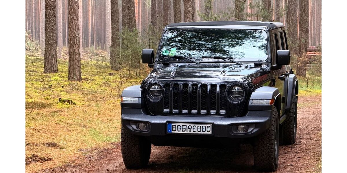 Jeep Wrangler 80.000 km 39.900 &euro; Berlin 10629