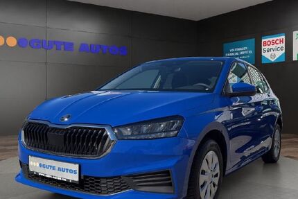 Skoda Fabia 27.171 km 11.990 &euro; Potsdam 14469