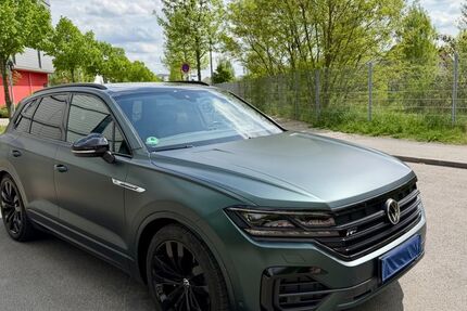 VW Touareg 87.450 km 47.999 &euro; Berlin 10315