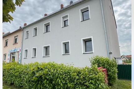 Haus Werder (Havel) - 4 Zimmer, 245 m&sup2;, 295.000&euro; | Angebot:26137205