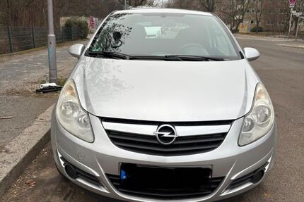 Opel Corsa 199.000 km 1.999 &euro; Berlin 10713
