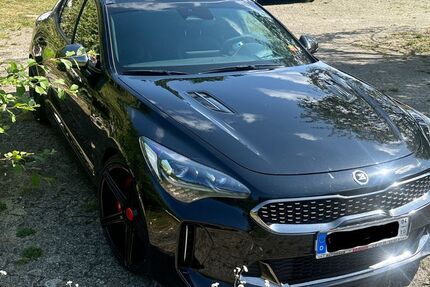 Kia Stinger 77.700 km 32.700 &euro; Kleinmachnow 14532
