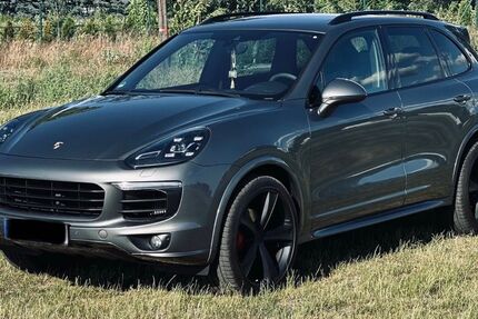 Porsche Cayenne 241.745 km 25.950 &euro; berlin 12277