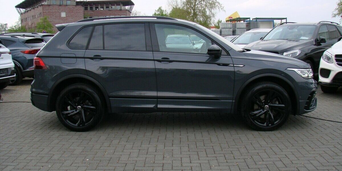 VW Tiguan 2.0TSI R-Line 4Motion 360° IQ-Light ACC 59.491 km 35.980 &euro; Falkensee 14612