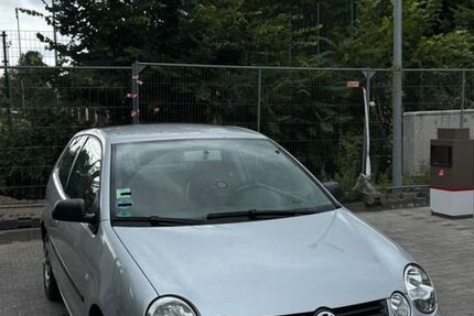 VW Polo 196.000 km 600 &euro; Berlin 10245