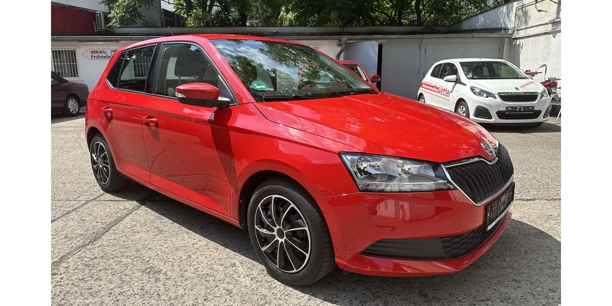 Skoda Fabia 1.0 Ambition 1.Hand Klima 34.792 km 11.690 &euro; Berlin 10247