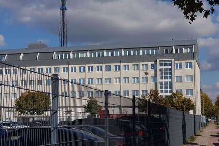 Büro in Teltow 380,01 € 45.62 m² zimmer