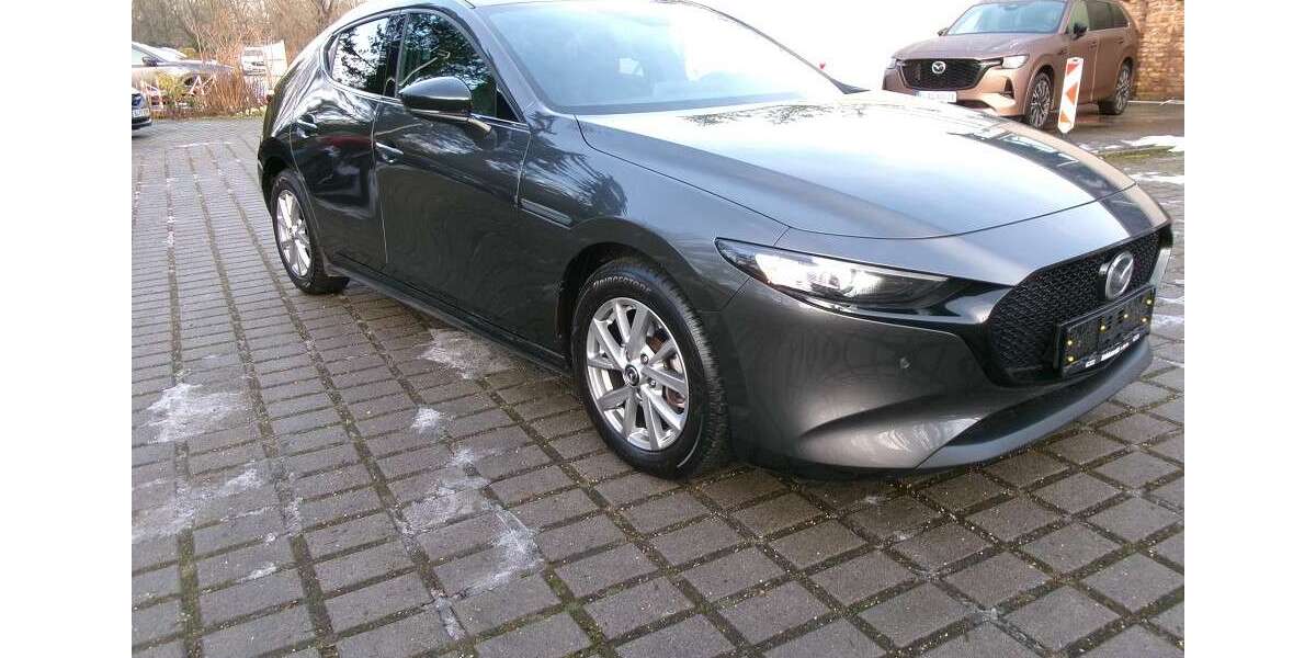 Mazda 3 14.648 km 23.990 &euro; Berlin 13407