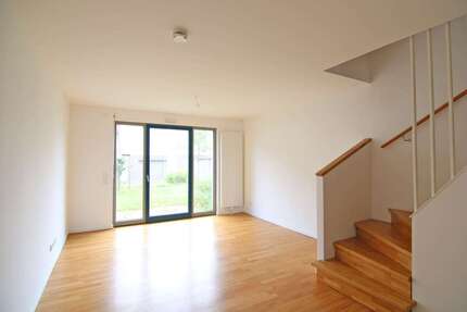 Haus Wustermark - 5 Zimmer, 120 m&sup2;, 1.555&euro; | Angebot:27327816