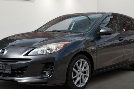 Mazda 3 209.571 km 3.899 &euro; Berlin 12681